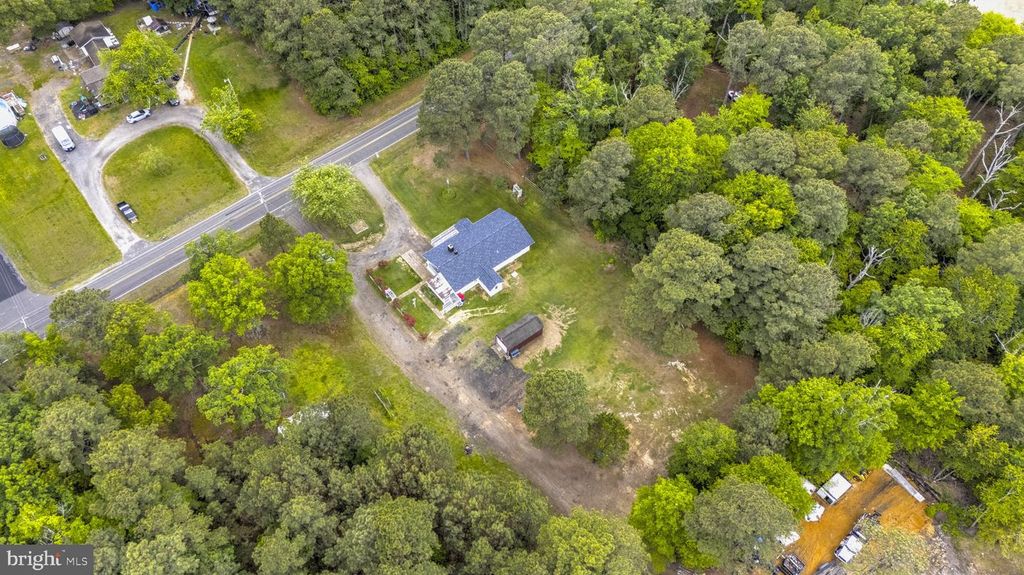 38330 HATCHET THICKET RD, Avenue, MD 20609