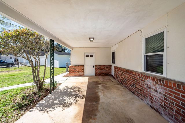 903 Yorktown Drive, Charleston, SC 29412