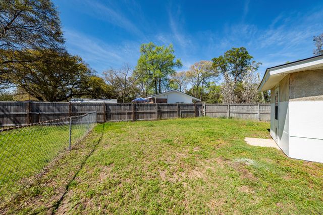 903 Yorktown Drive, Charleston, SC 29412