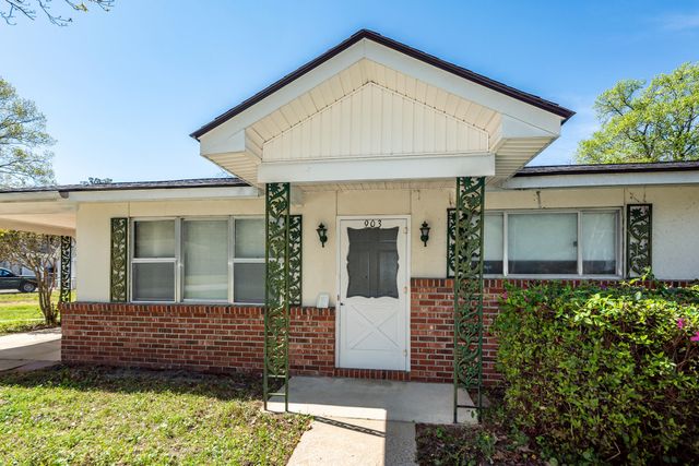 903 Yorktown Drive, Charleston, SC 29412