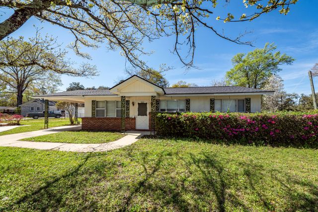 903 Yorktown Drive, Charleston, SC 29412