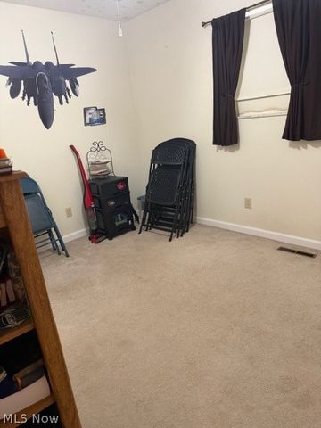 245 Kittle Street, Williamstown, WV 26187