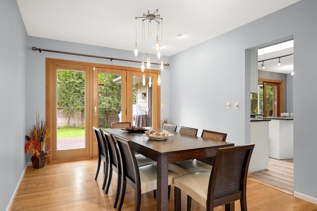 6620 Limerick Lane, Edina, MN 55439