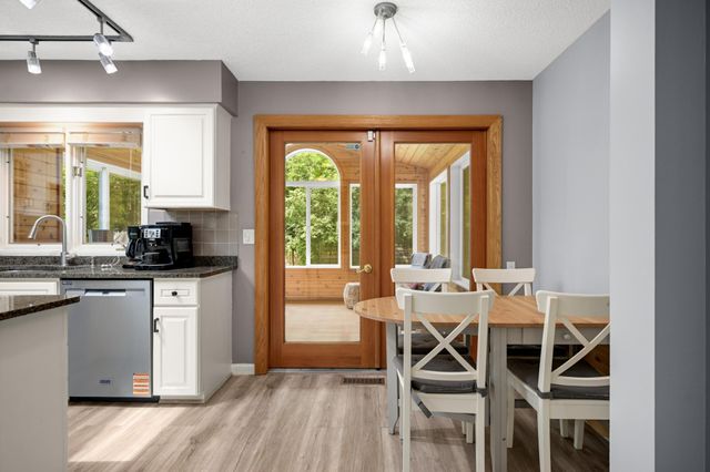 6620 Limerick Lane, Edina, MN 55439