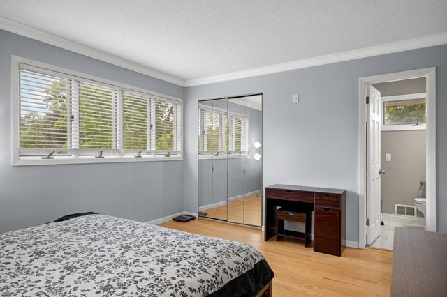 6620 Limerick Lane, Edina, MN 55439