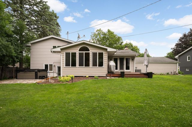 6620 Limerick Lane, Edina, MN 55439