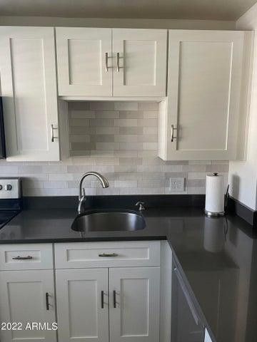 4701 N 68th Street Unit 121, Scottsdale, AZ 85251