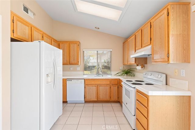 23910 Via Astuto, Murrieta, CA 92562