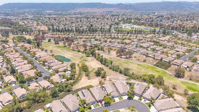 23910 Via Astuto, Murrieta, CA 92562