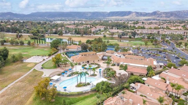 23910 Via Astuto, Murrieta, CA 92562