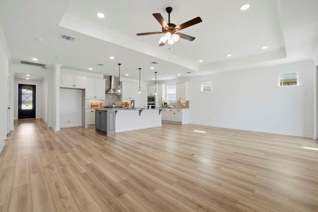 9727 Rockwell Drive, Willis, TX 77318