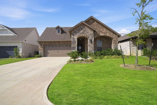 9727 Rockwell Drive, Willis, TX 77318