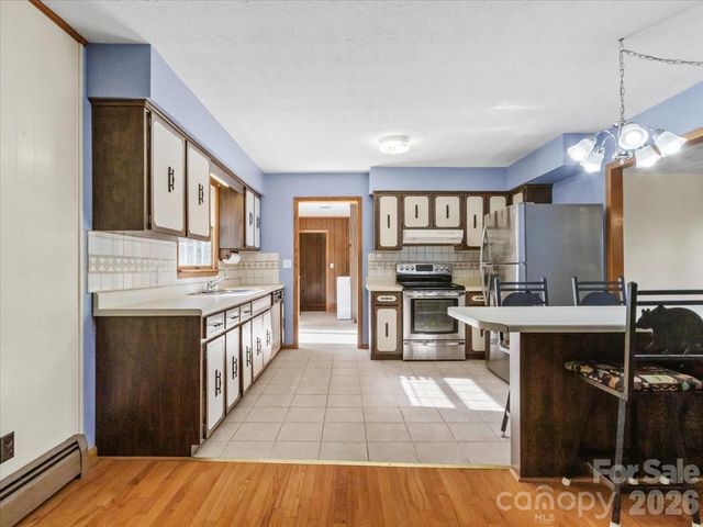 235 Rolling Ridge Loop, Burnsville, NC 28714