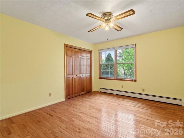 235 Rolling Ridge Loop, Burnsville, NC 28714