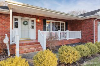 34 Vanderbilt Avenue, Milltown, NJ 08850