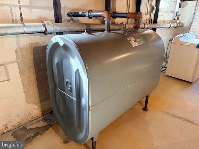 310 OAKWOOD DR, Newfield, NJ 08344