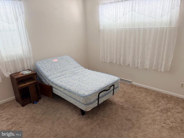 310 OAKWOOD DR, Newfield, NJ 08344