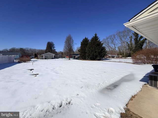 310 OAKWOOD DR, Newfield, NJ 08344