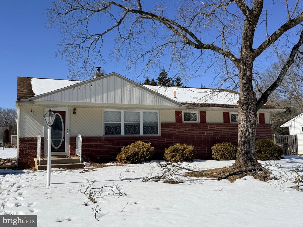 310 OAKWOOD DR, Newfield, NJ 08344