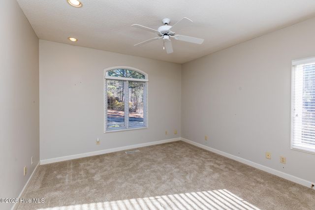 253 Devonshire Avenue W, West End, NC 27376