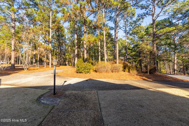 253 Devonshire Avenue W, West End, NC 27376