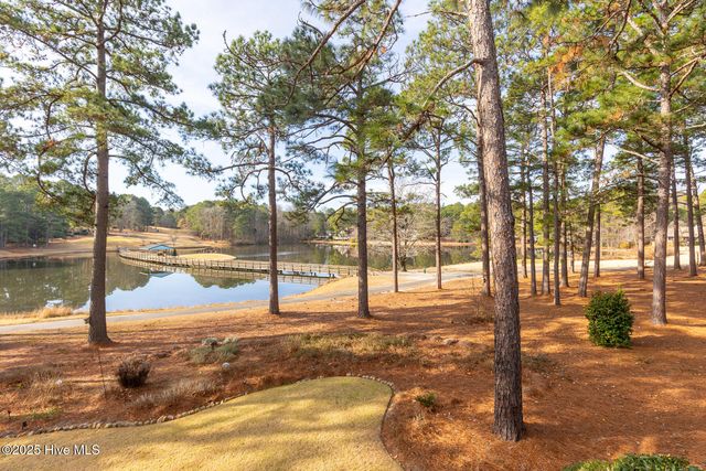 253 Devonshire Avenue W, West End, NC 27376