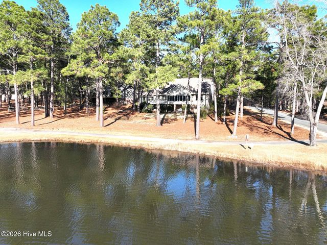 253 Devonshire Avenue W, West End, NC 27376