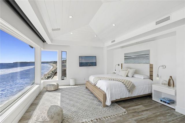 1880 N El Camino Real 74 & 75, San Clemente, CA 92672
