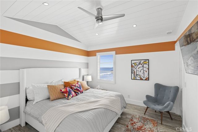1880 N El Camino Real 74 & 75, San Clemente, CA 92672