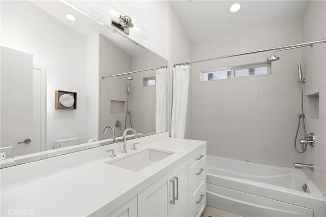1880 N El Camino Real 74 & 75, San Clemente, CA 92672