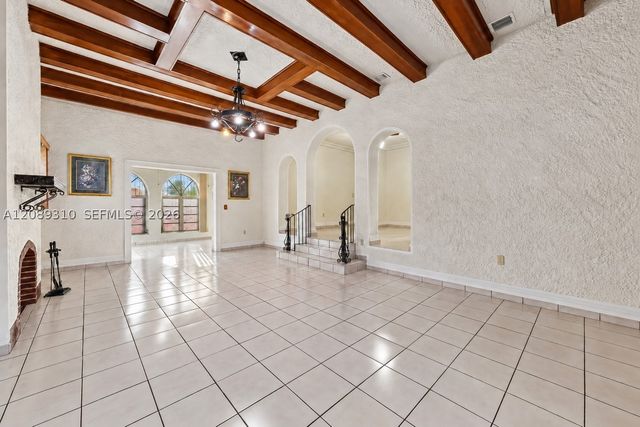 1834 SW 10th St, Miami, FL 33135