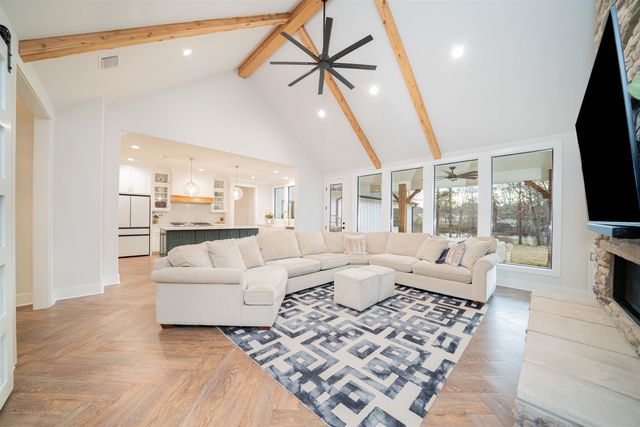 400 Graybill Plantation, Longview, TX 75603