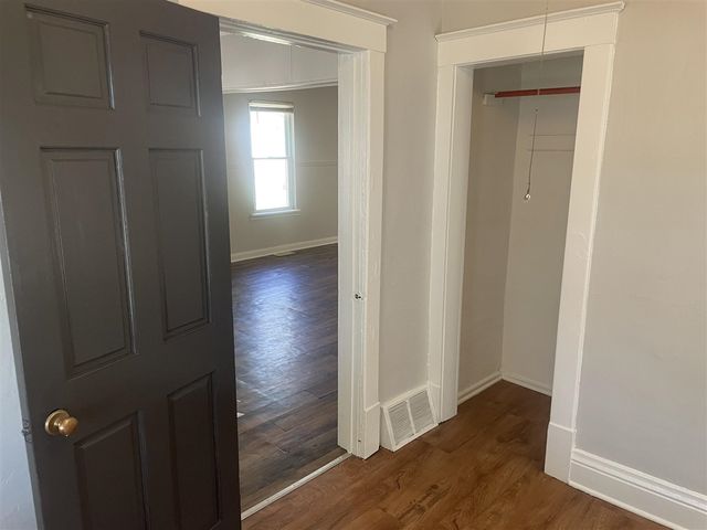 1776 Mcilwrath Street, Muskegon, MI 49442