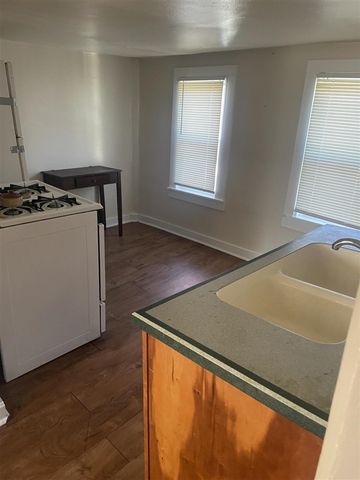 1776 Mcilwrath Street, Muskegon, MI 49442