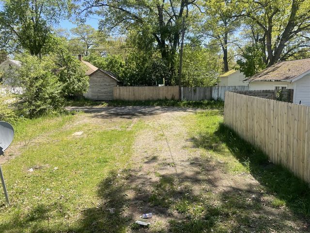 1776 Mcilwrath Street, Muskegon, MI 49442