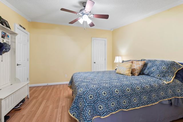 26 Hickory Road, West Liberty, KY 41472