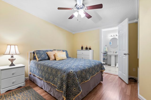 26 Hickory Road, West Liberty, KY 41472