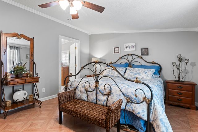 26 Hickory Road, West Liberty, KY 41472