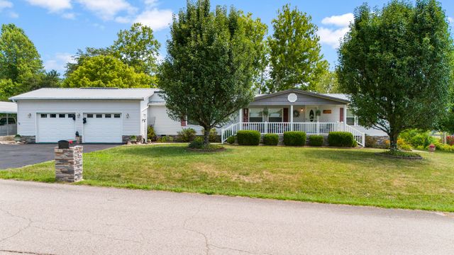 26 Hickory Road, West Liberty, KY 41472