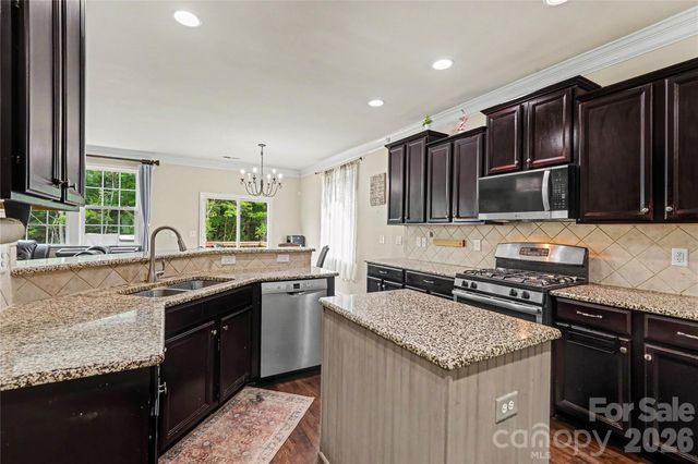 9530 Reid Hall Lane, Matthews, NC 28105