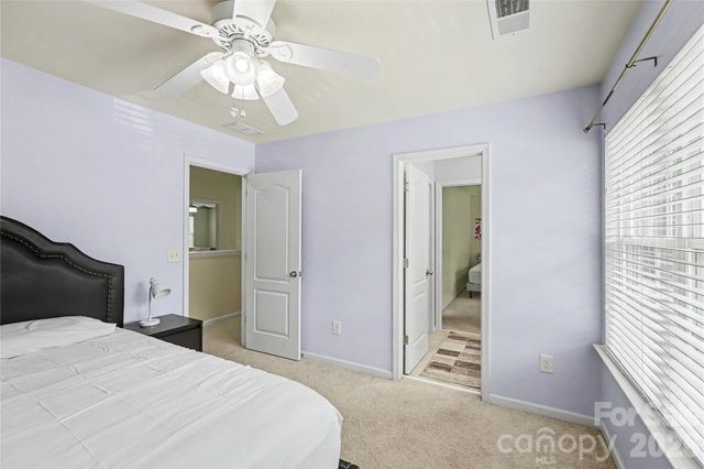 9530 Reid Hall Lane, Matthews, NC 28105
