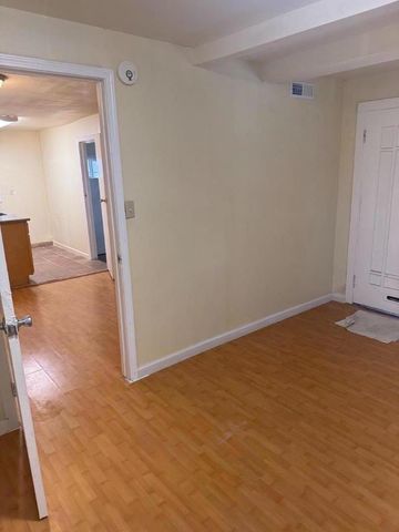 688 Morse Street, San Francisco, CA 94112