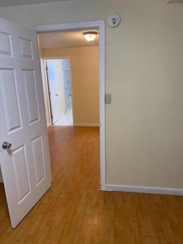 688 Morse Street, San Francisco, CA 94112