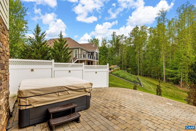 124 CHERRYWOOD CT, Louisa, VA 22942