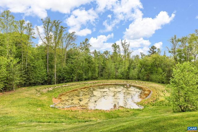 124 CHERRYWOOD CT, Louisa, VA 22942