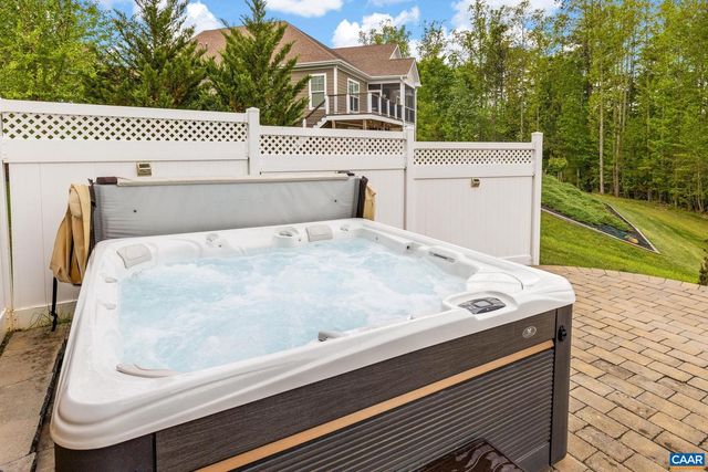 124 CHERRYWOOD CT, Louisa, VA 22942