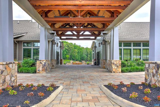 124 CHERRYWOOD CT, Louisa, VA 22942