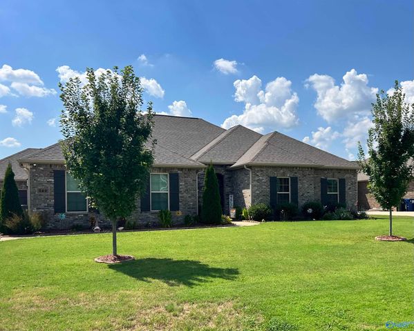 140 Naugher Road NE, Huntsville, AL 35811