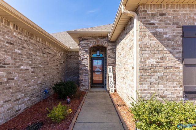 140 Naugher Road NE, Huntsville, AL 35811