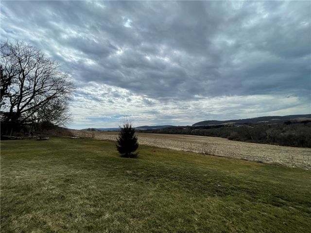 121 Foote Hill Road, Sherburne, NY 13460